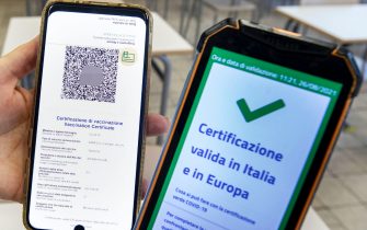 Green Pass, da venerdì obbligatorio sul lavoro: come funziona.